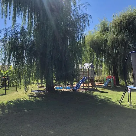 Parc De La Charmille